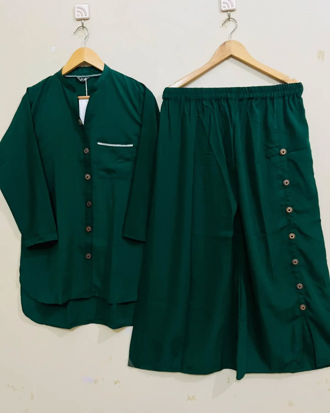 Women’s Stylish 2 Piece Button Down Kurta and Wide Leg Trouser Set – Chohan Shopping Centre