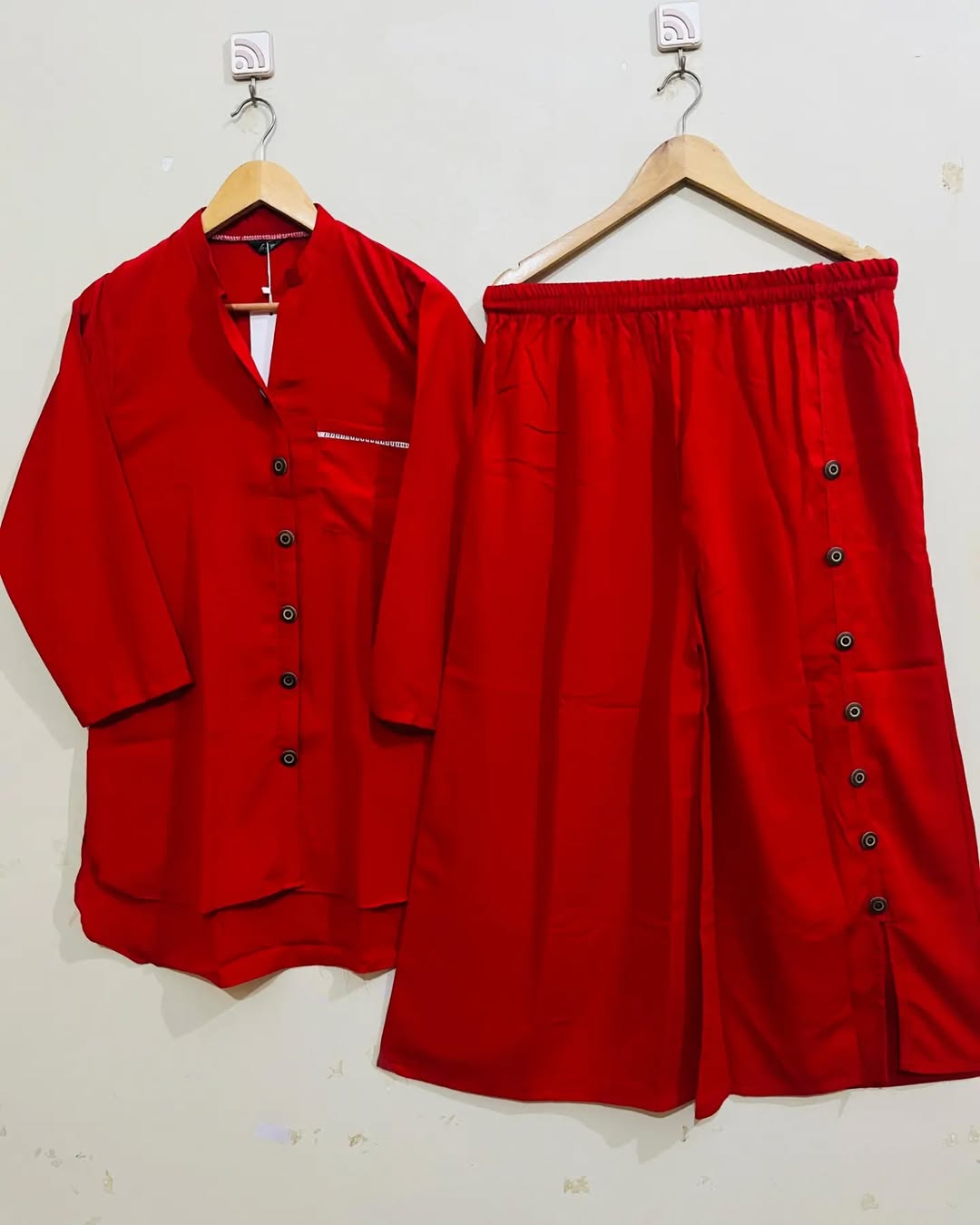 Women’s Stylish 2 Piece Button Down Kurta and Wide Leg Trouser Set – Chohan Shopping Centre